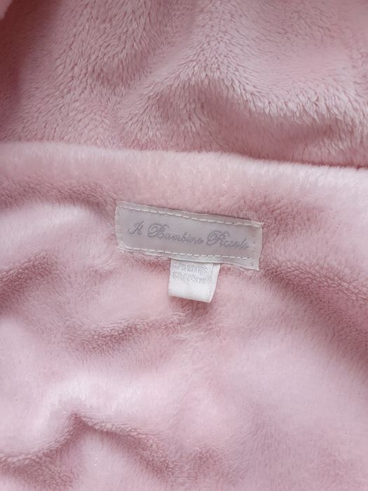 Piękny kombinezon zimowy w kwiaty