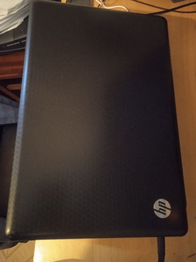 PC " HP" em bom estado