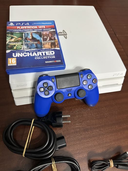 PlayStation 4 PS4 Pro 1TB Novo + 1 Comando + 1 Jogo Uncharted