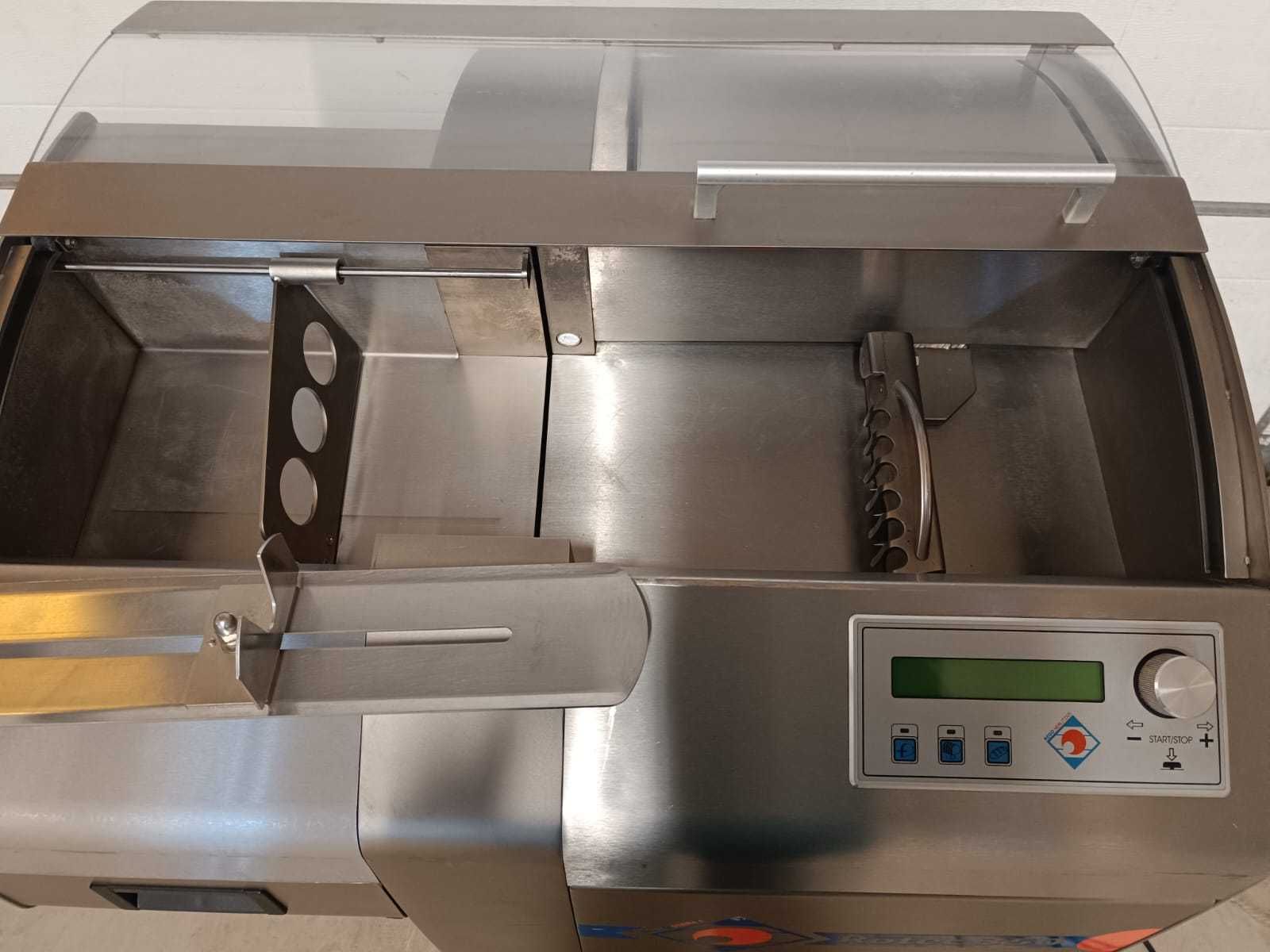 Krajalnica do chleba  ROTEC 350