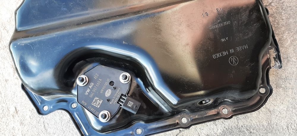 04С 907 660А датчик уровня масла