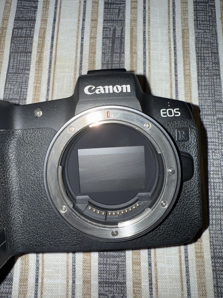 Canon EOS R - Corpo