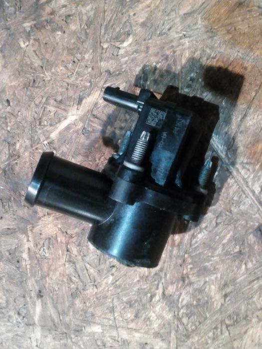 Клапан CJ5G-9U465-BA