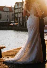 Suknia ślubna koronkowa syrenka
