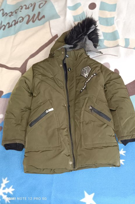 Продам курточку зімню