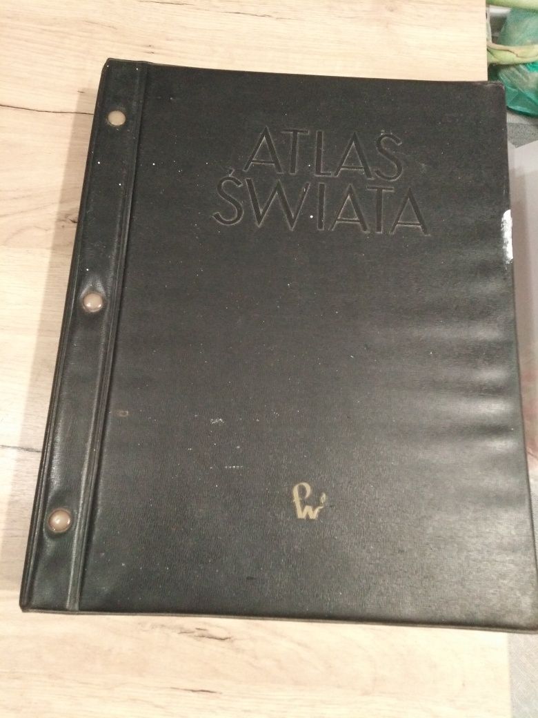 Atlas świata z 1926r.