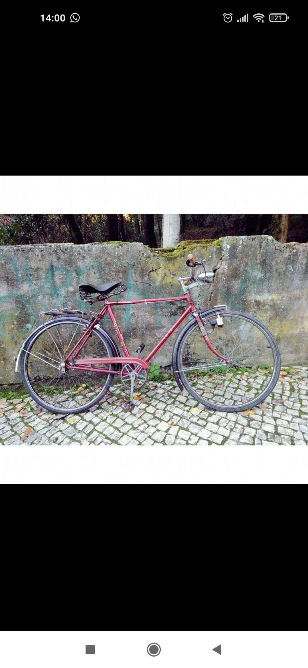 Bicicleta ye ye antiga para restauro
Tipo pasteleira