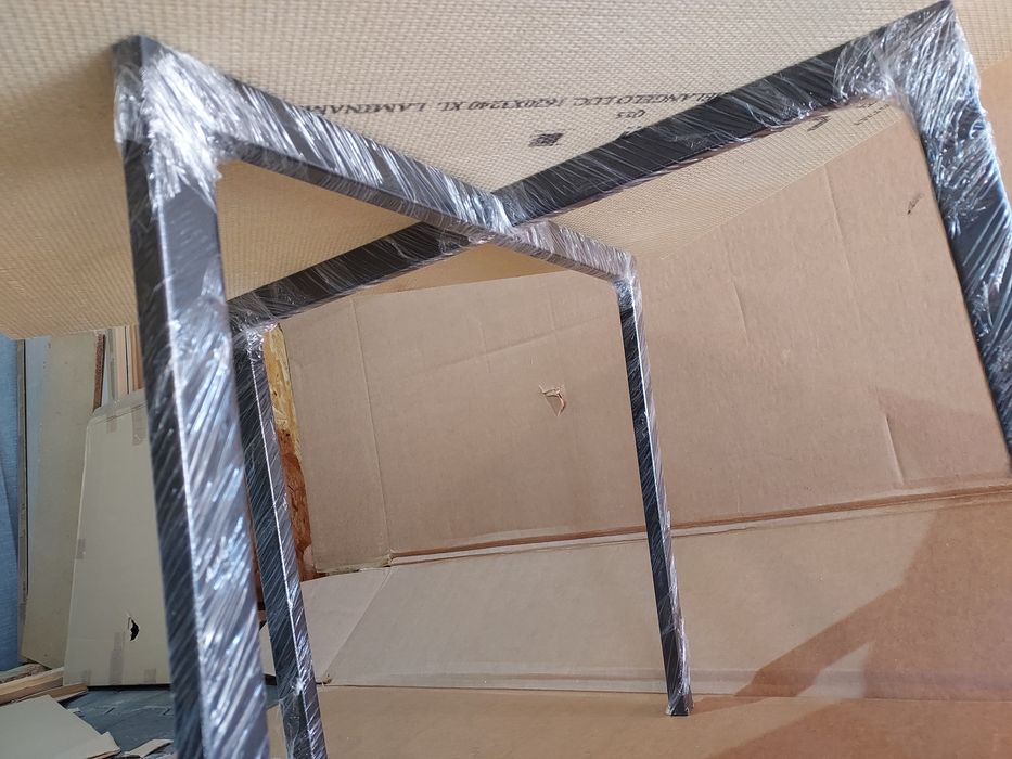 Sprzedam stelaż  pod blacik