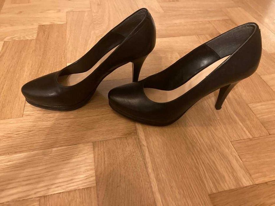 Czarne szpilki Lasocki rozmiar 37