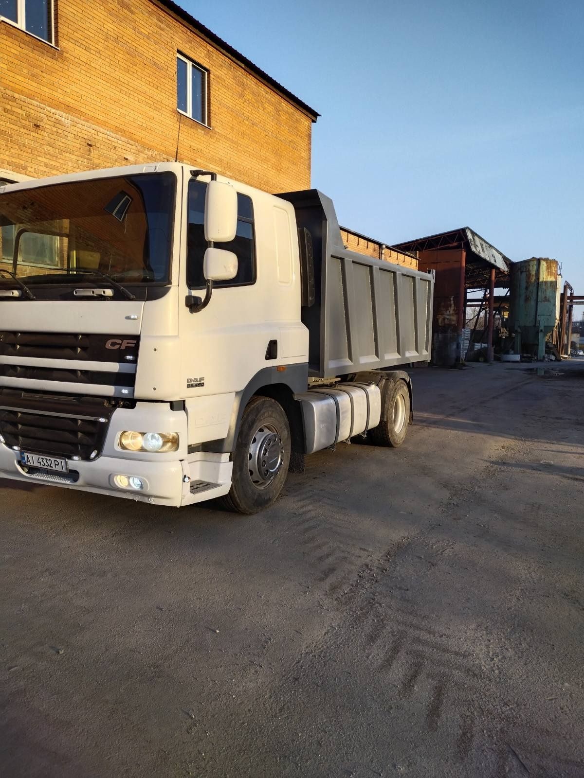 Самосвал,Самоскид DAF CF 85.460