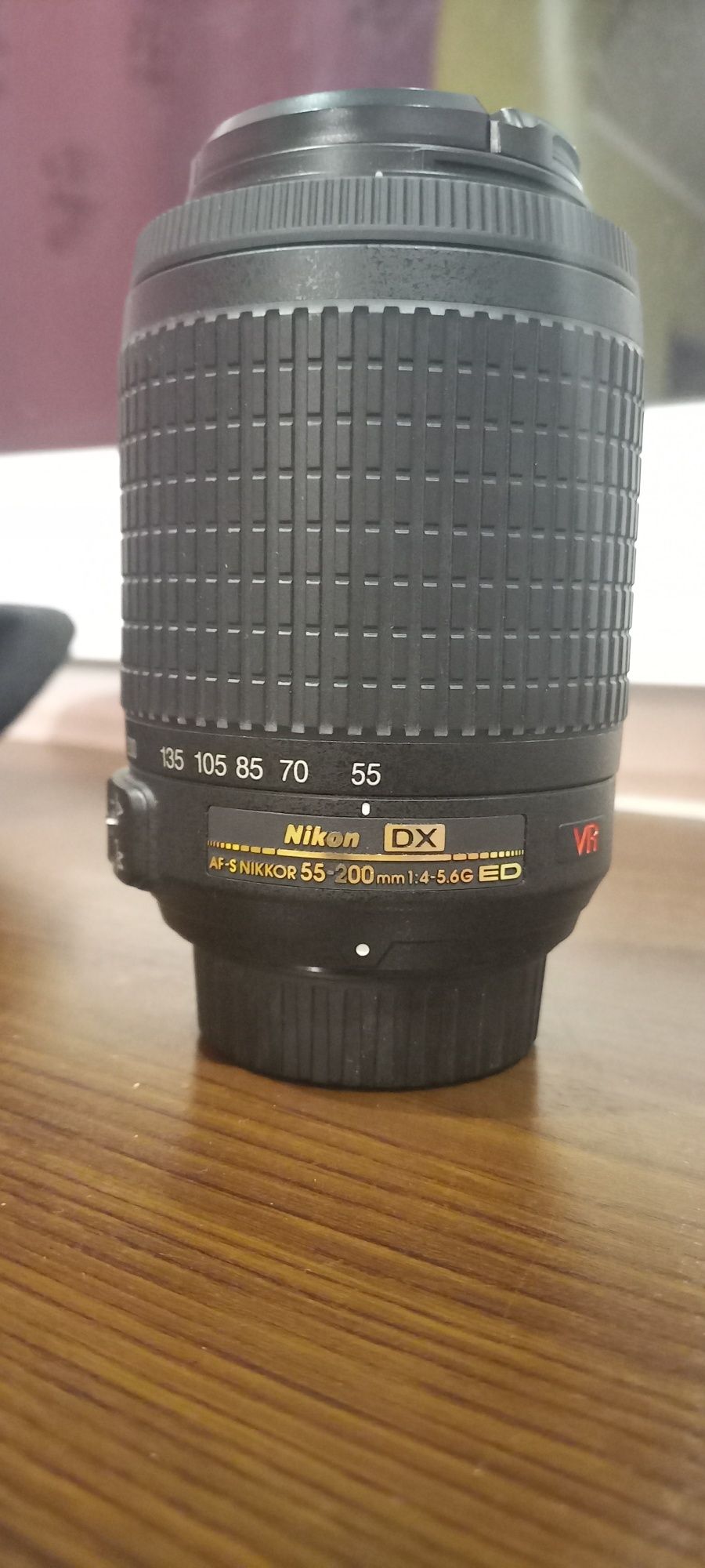 nikon af-s nikkor 55-200