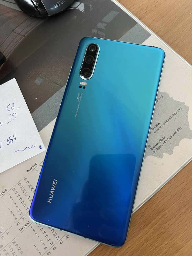 Huawei P30 6/128 stan bardzo dobry +