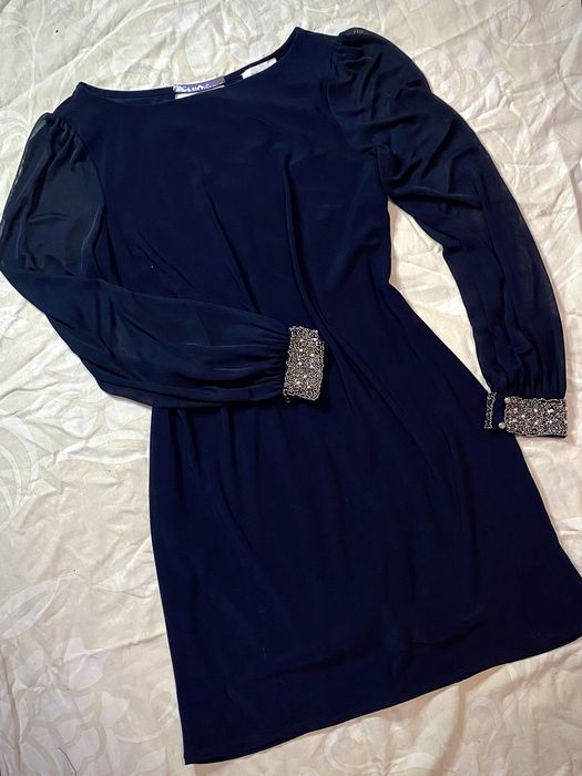 Elegancka granatowa sukienka