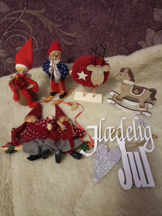 Новорічні фігурки