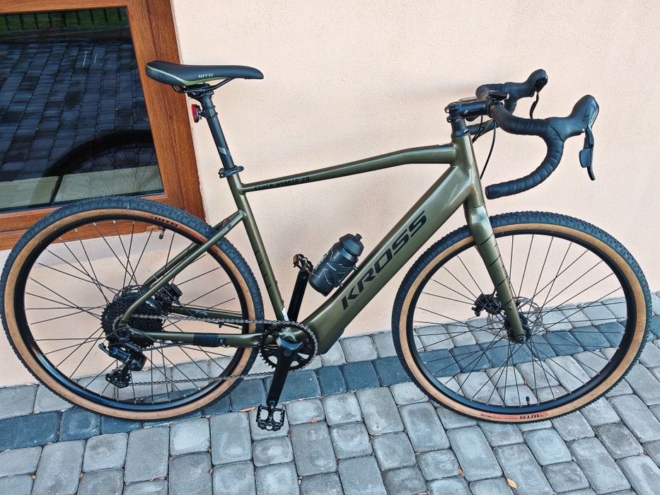 Rower gravel Kross esker hybrid 2.0