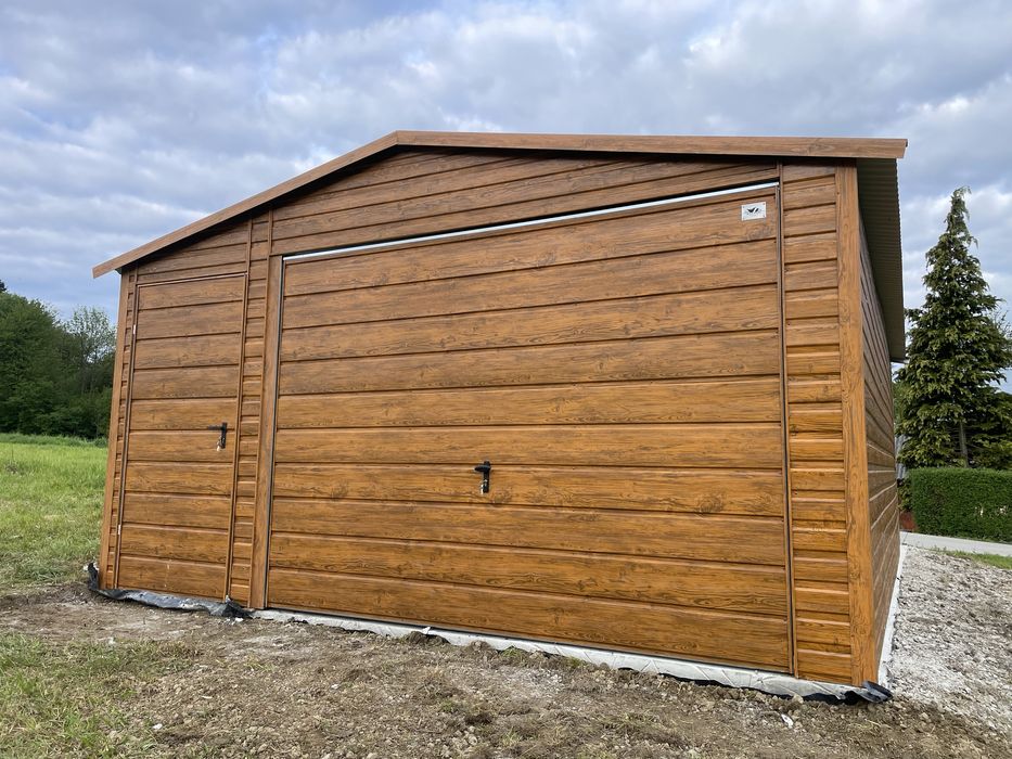 Garaż blaszany 4.5x6, profil zamknięty, zloty dąb, PRODUCENT