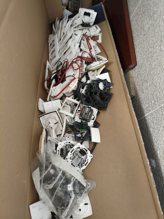 Legrand tomadas e interruptores