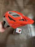 Capacete Endura MT 500 mips