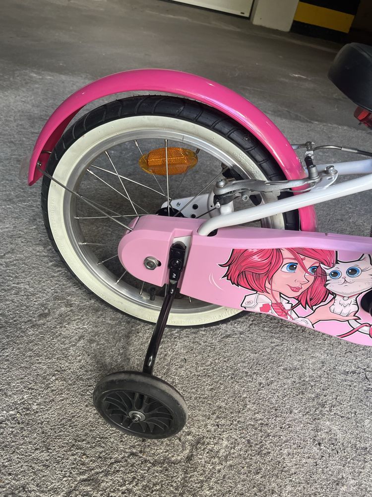 Bicicleta infantil menina