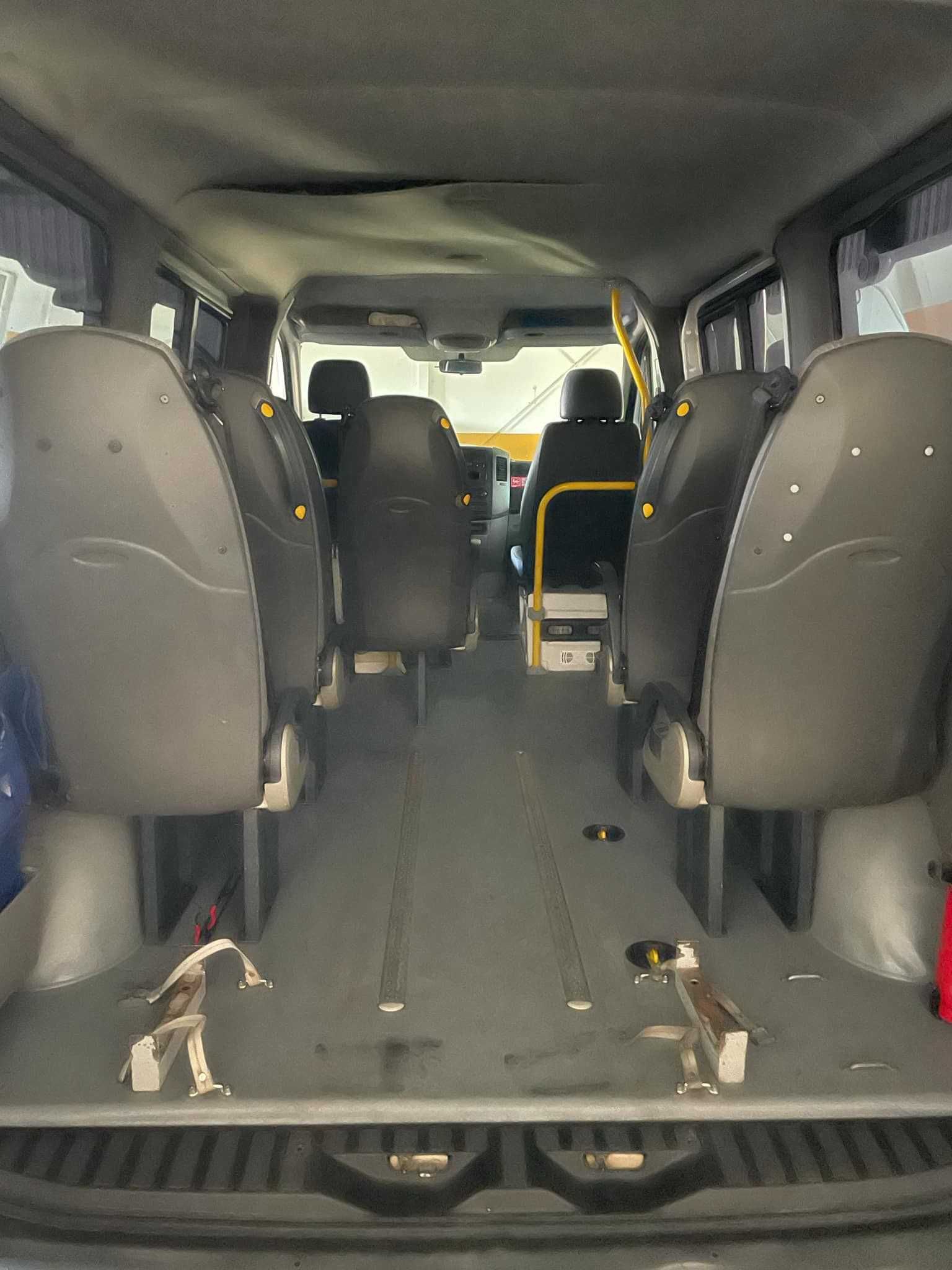 Mercedes sprinter 9 lugares