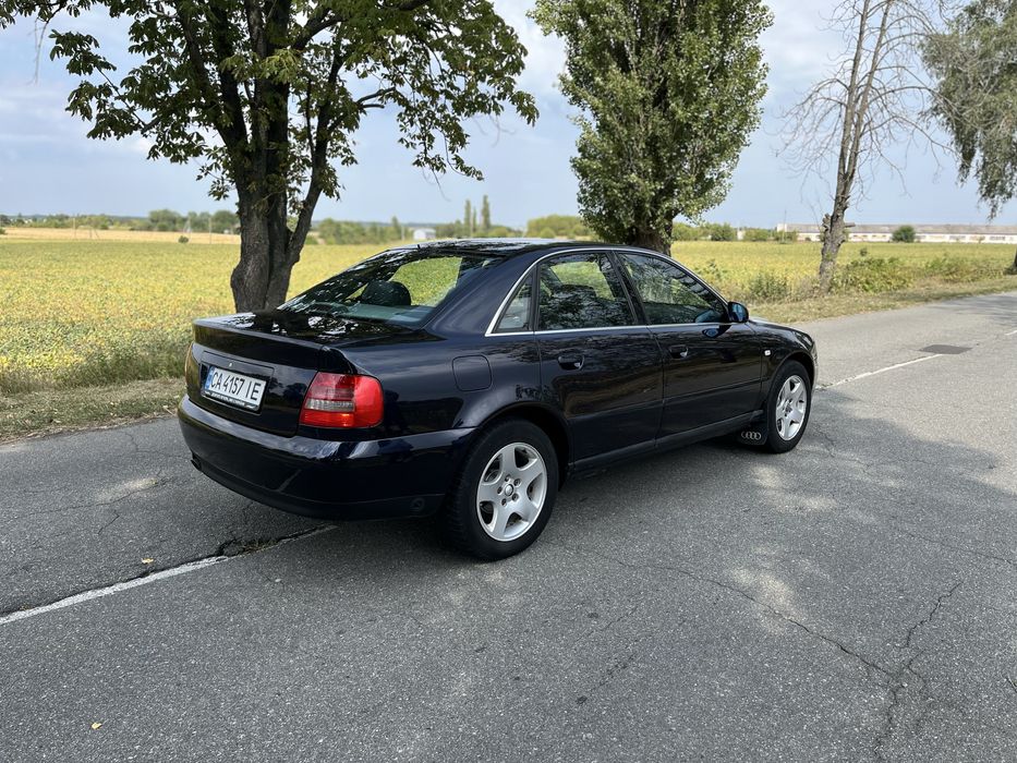 Audi a4 b5 1.6 газ бенз 2000р