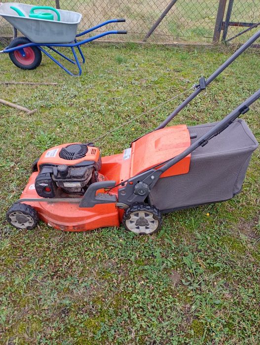 Kosiarka Husqvarna lc 247s