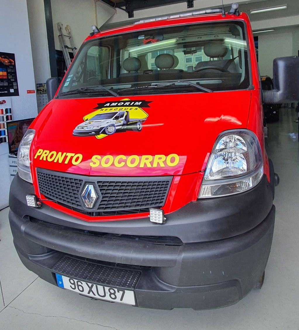 Serviço de Reboque automóveis e furgons