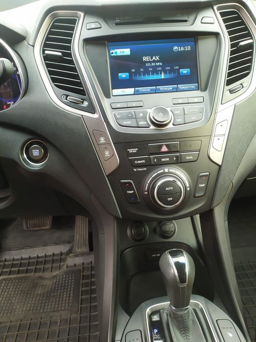 Продам автомобиль. Hyundai SANTA FE 2013 р.в. Максимальна комплектація