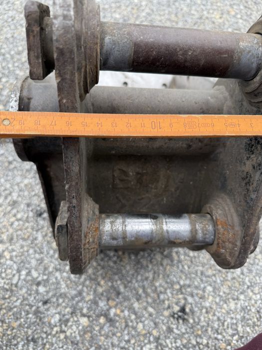 Łyżka łycha do minikoparki JCB CAT Takeuchi 28cm