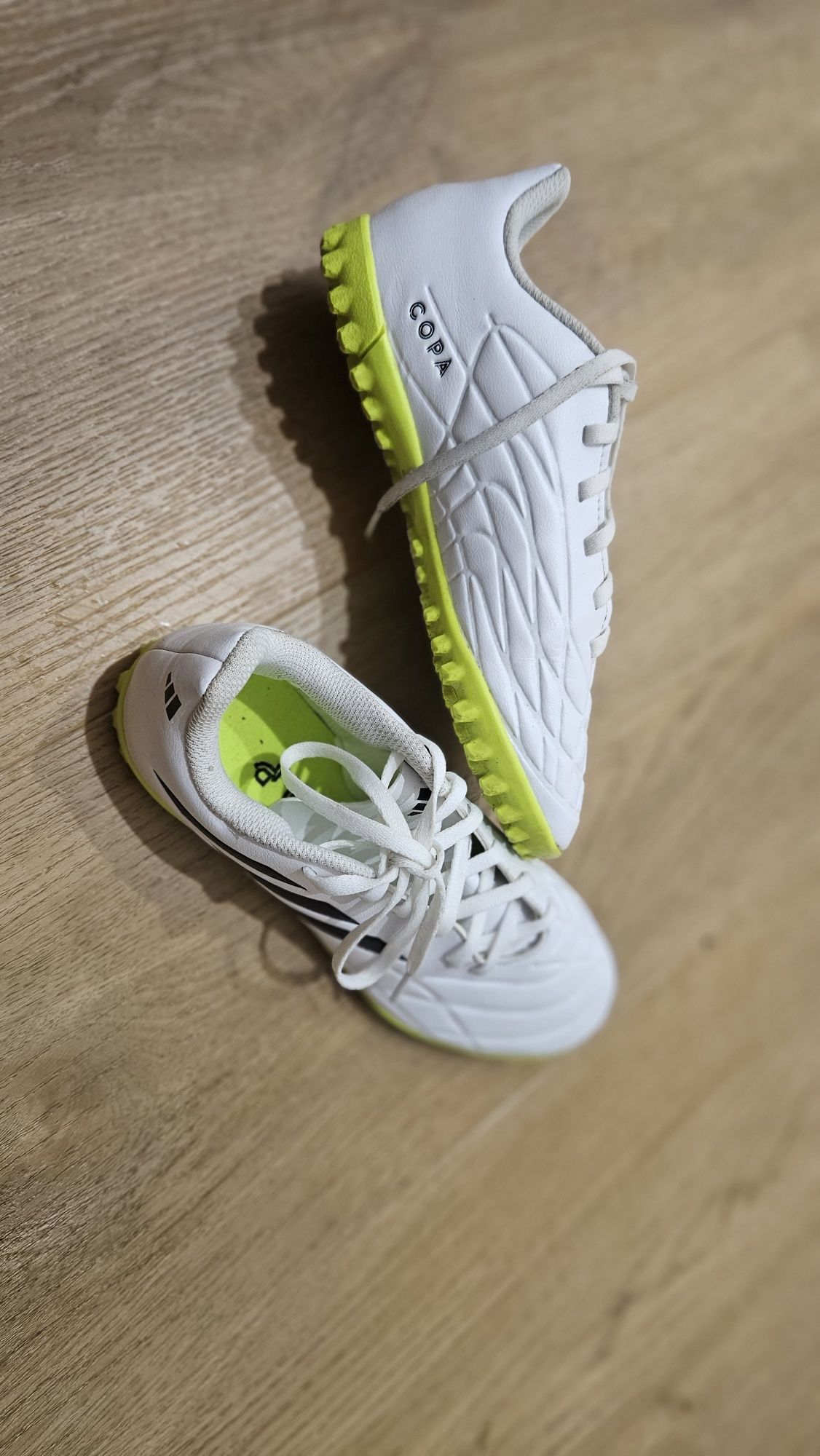 Korki żwirowki ADIDAS STAN IDEALNY -- 50% TANIEJ