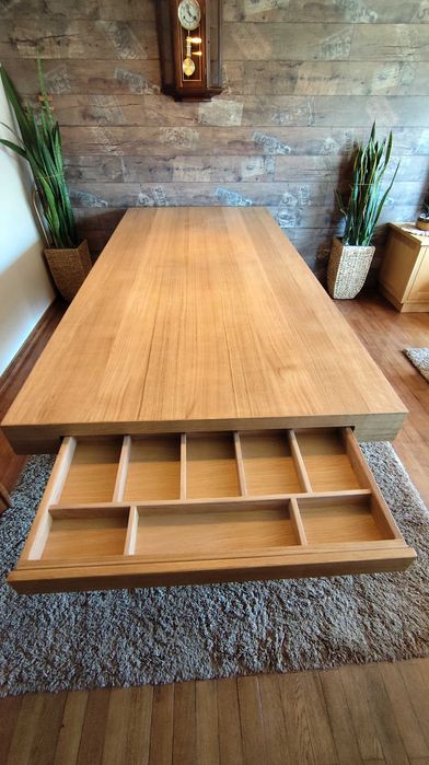 Stoły drewniane altany drzwi