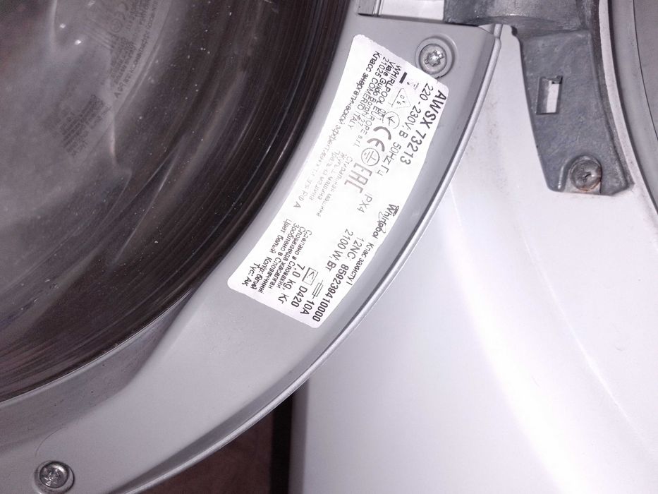 Пральна машинка Whirpool AWSX 73213. Продаж цілої або розбірка.