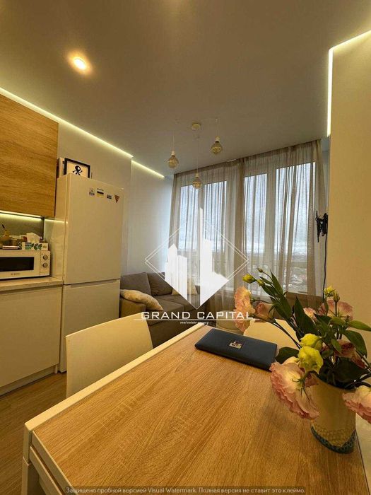 Продам ВИДОВУ 1к квартиру ЖК Каховська/ метро Лівобережна /ГЕНЕРАТОР