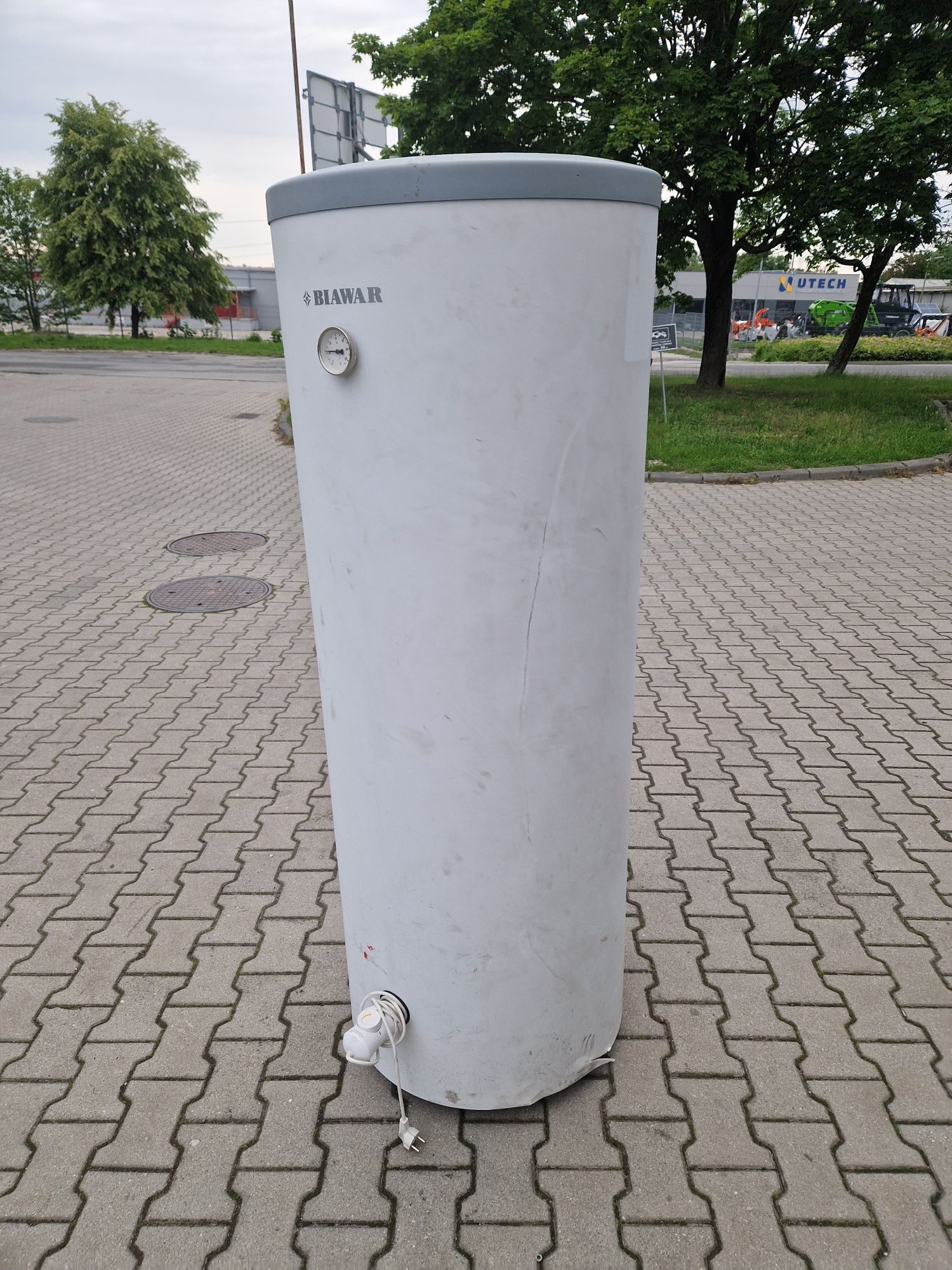 Zasobnik na wodę BIWAR mega W-E 220.81 z grzałką