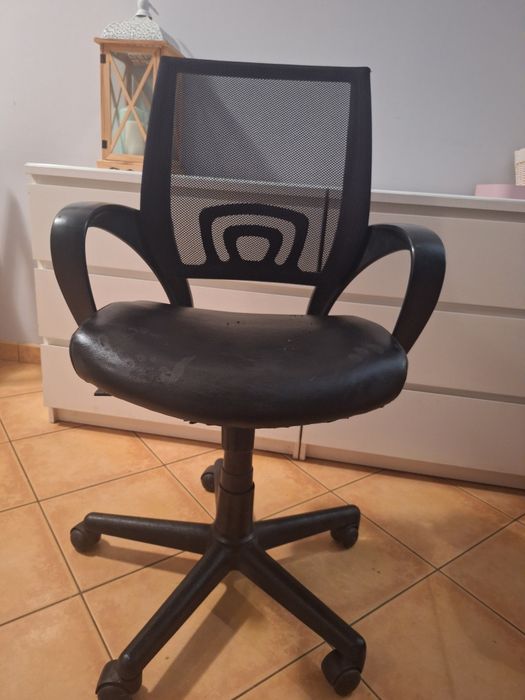 Krzeslo biurowe obrotowe
