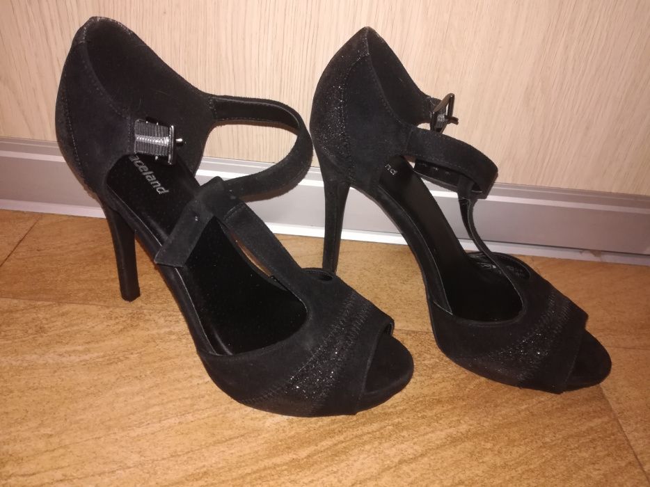 Buty szpilki wesele roz 38 NOWE