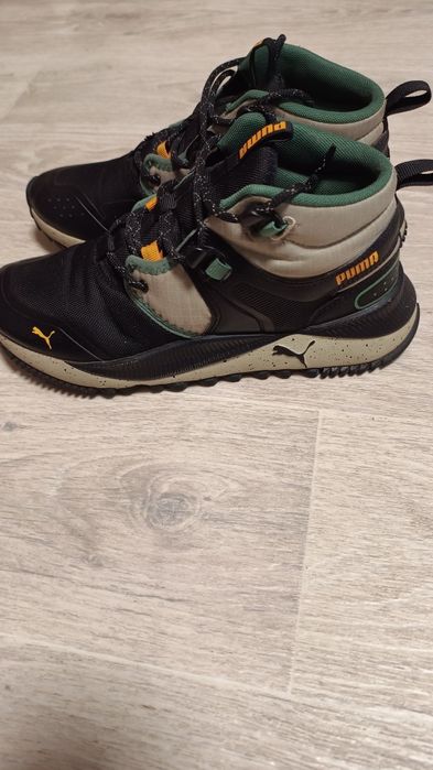 Продам кроссовки Puma