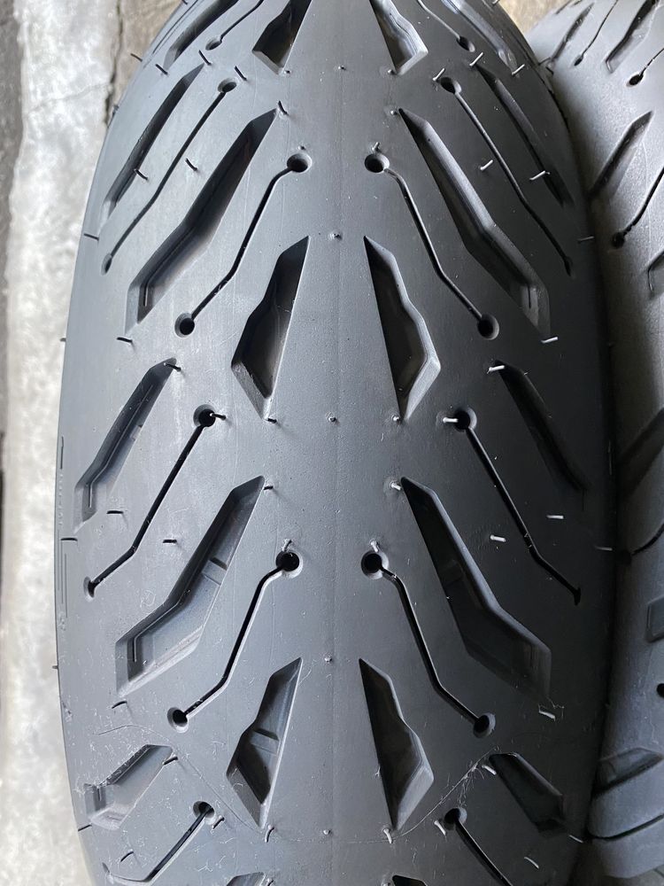 Pneus Mota 120/70/17 e 180/55/17 - Michelin Road 6 GT 2CT+