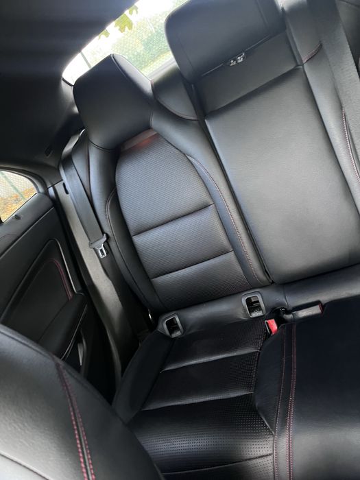 Mercedes CLA 200