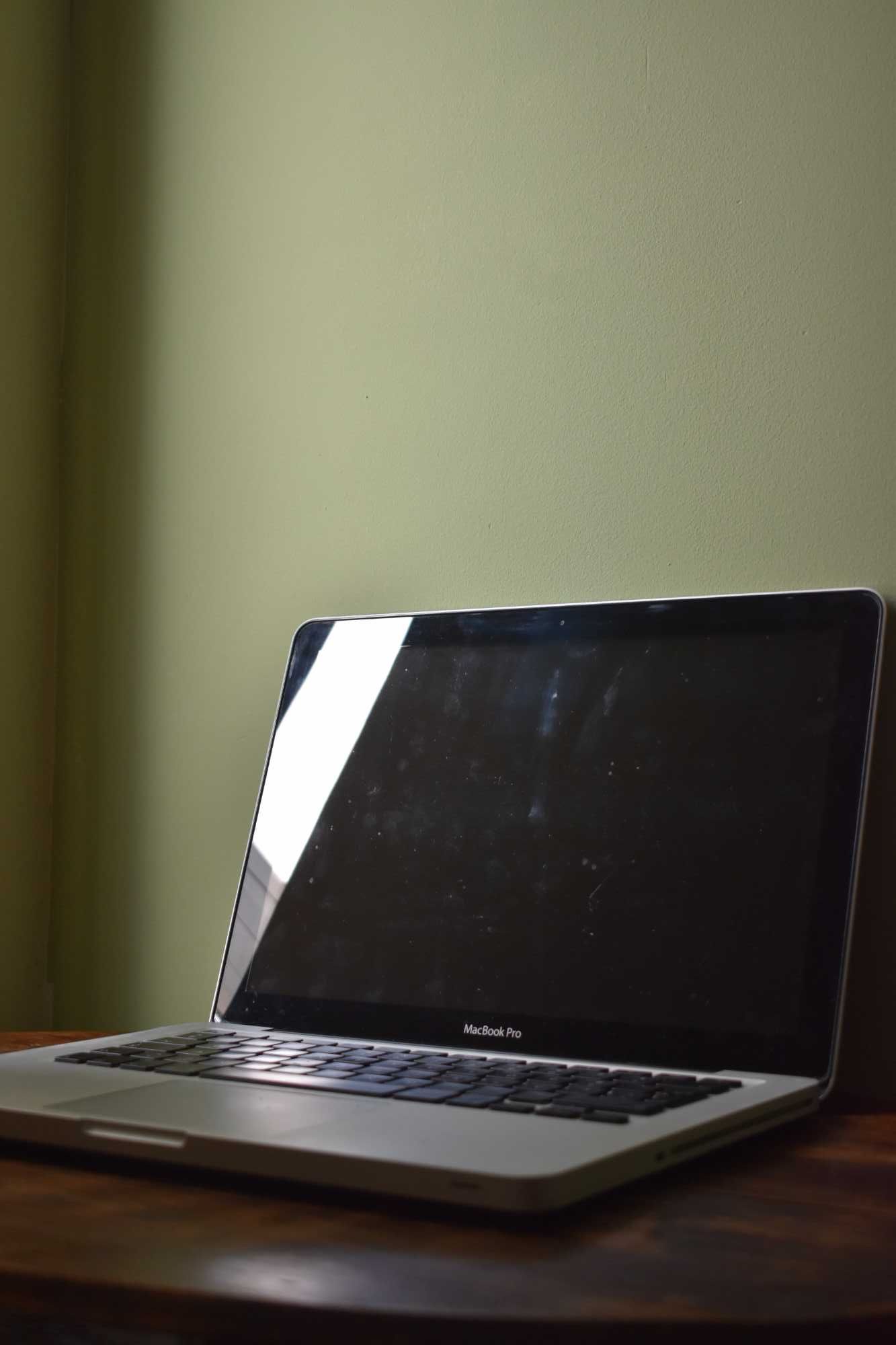 MacBook Pro "Core i5" 2.5 13" 2012 c/ Caixa Original