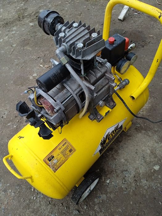 Продам Компрессор