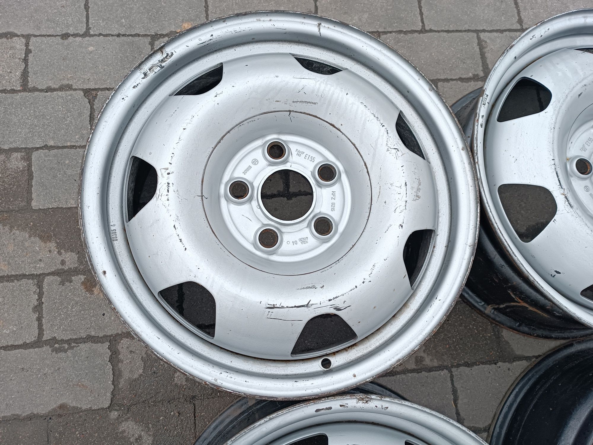 Felgi stalowe VW T5 T6 Multivan Caravelle 5x120 ET55 7J17