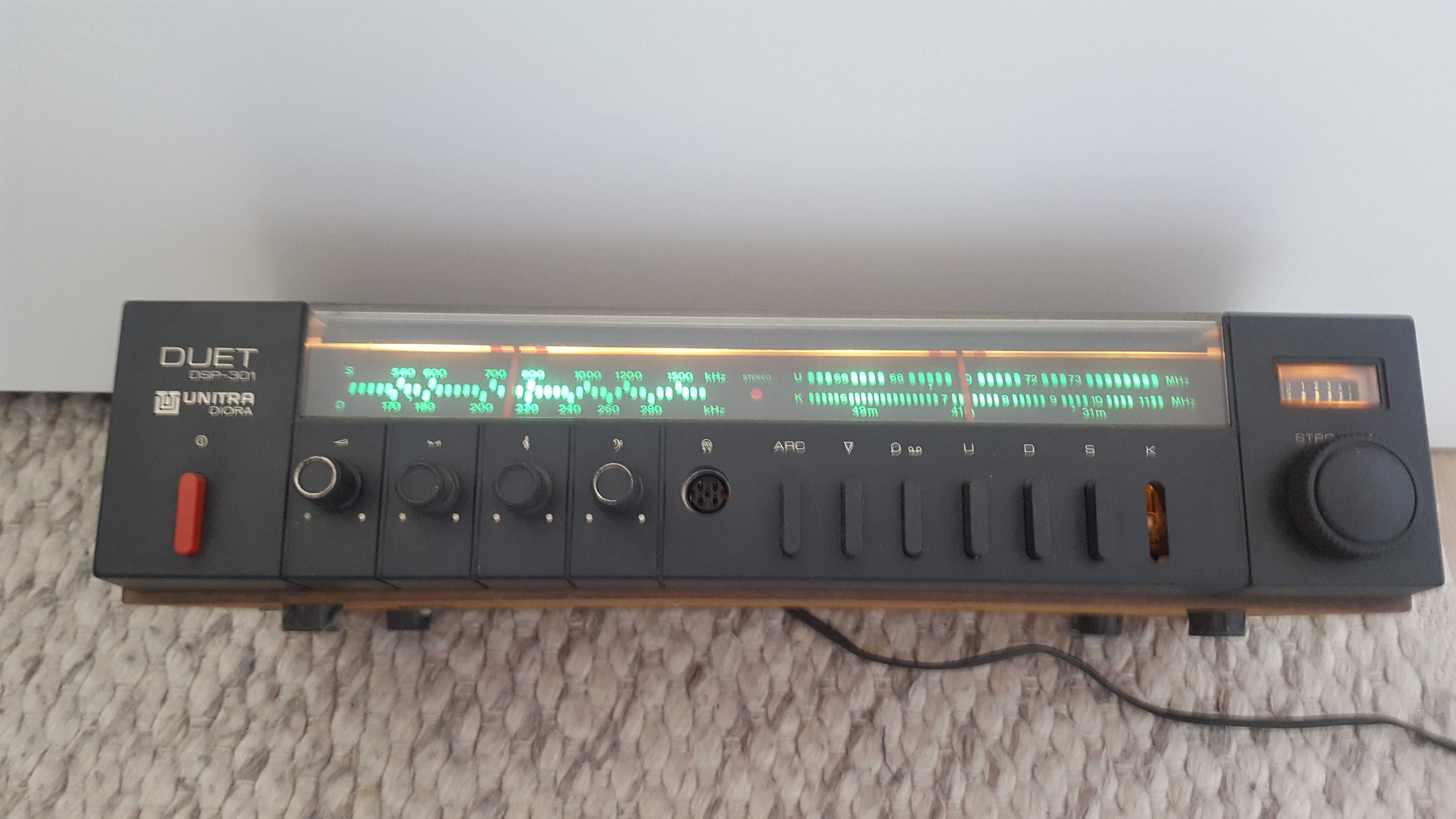 Kultowe radio PRL Duet DSP 301