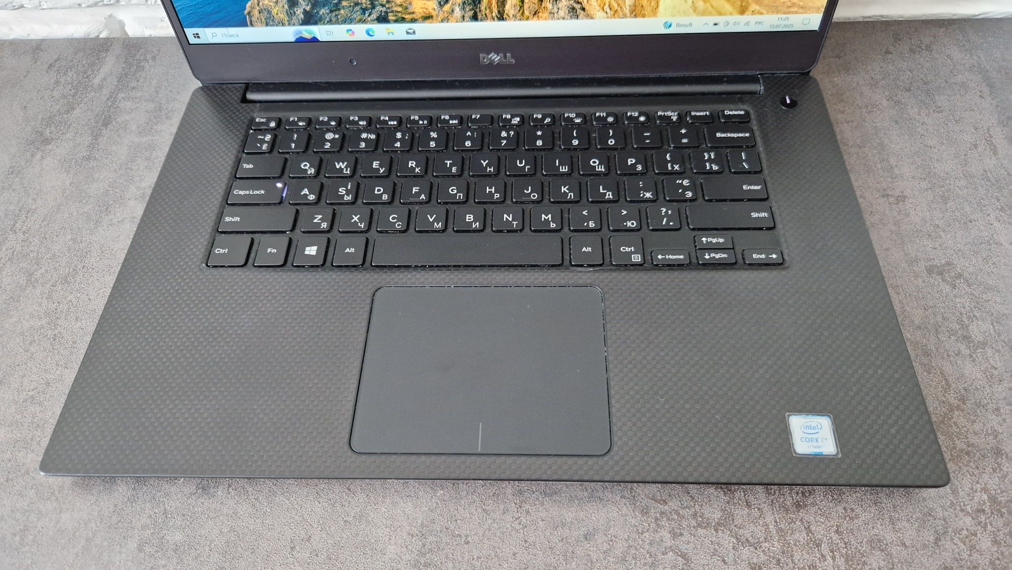 Ноутбук Игровой Dell XPS 9550 / i7-6700HQ/16/256/nVidia