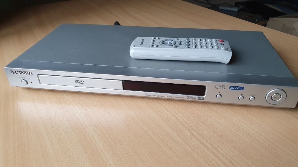 ДВД програвач самсунг samsung DVD плеер проигрыватель