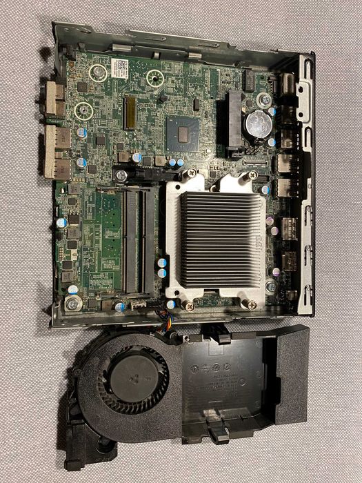 Dell Optiplex 3046 Micro i3-6100T (mini komputer - homelab)
