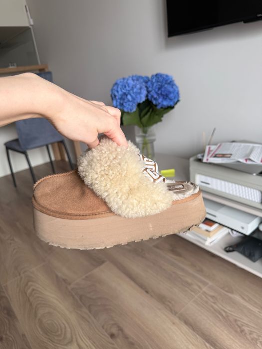 Ugg kapcie z gumką