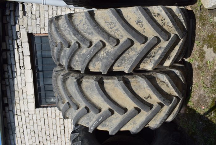 680/85 R32 Opona Używana