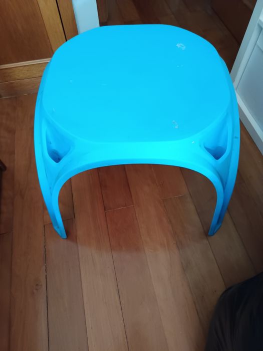 Mesa para crianças