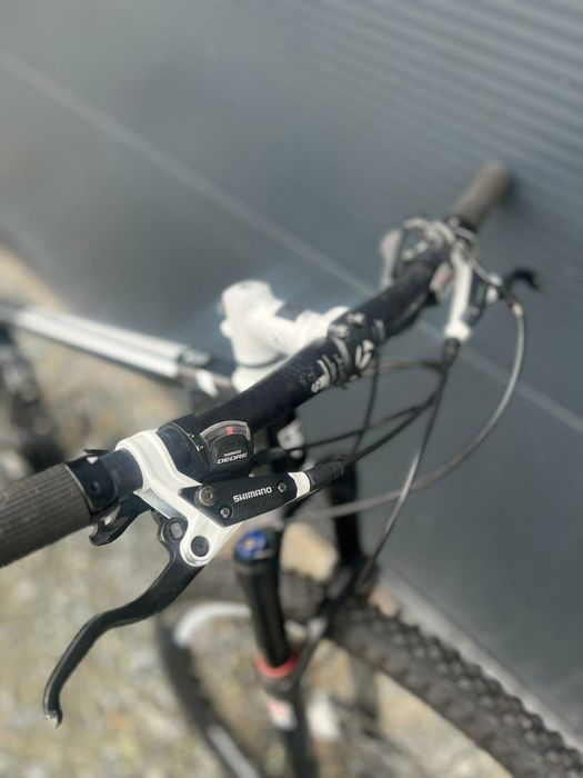 Trek Superfly 5 XT Reba 29